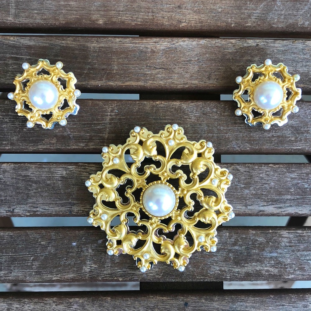 Royal Vintage 3 piece set